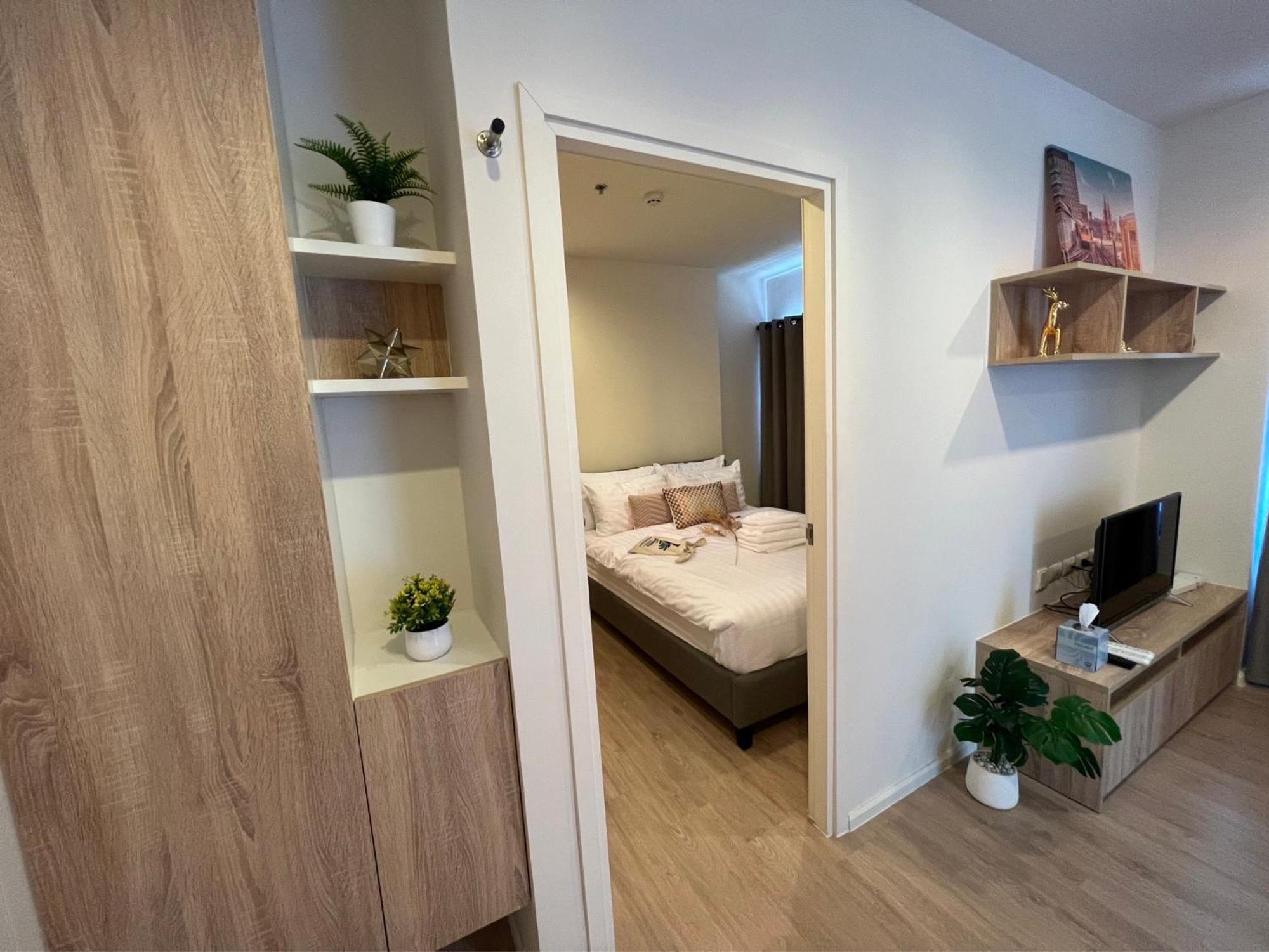 Escent Condominium Chiang Mai Esterno foto