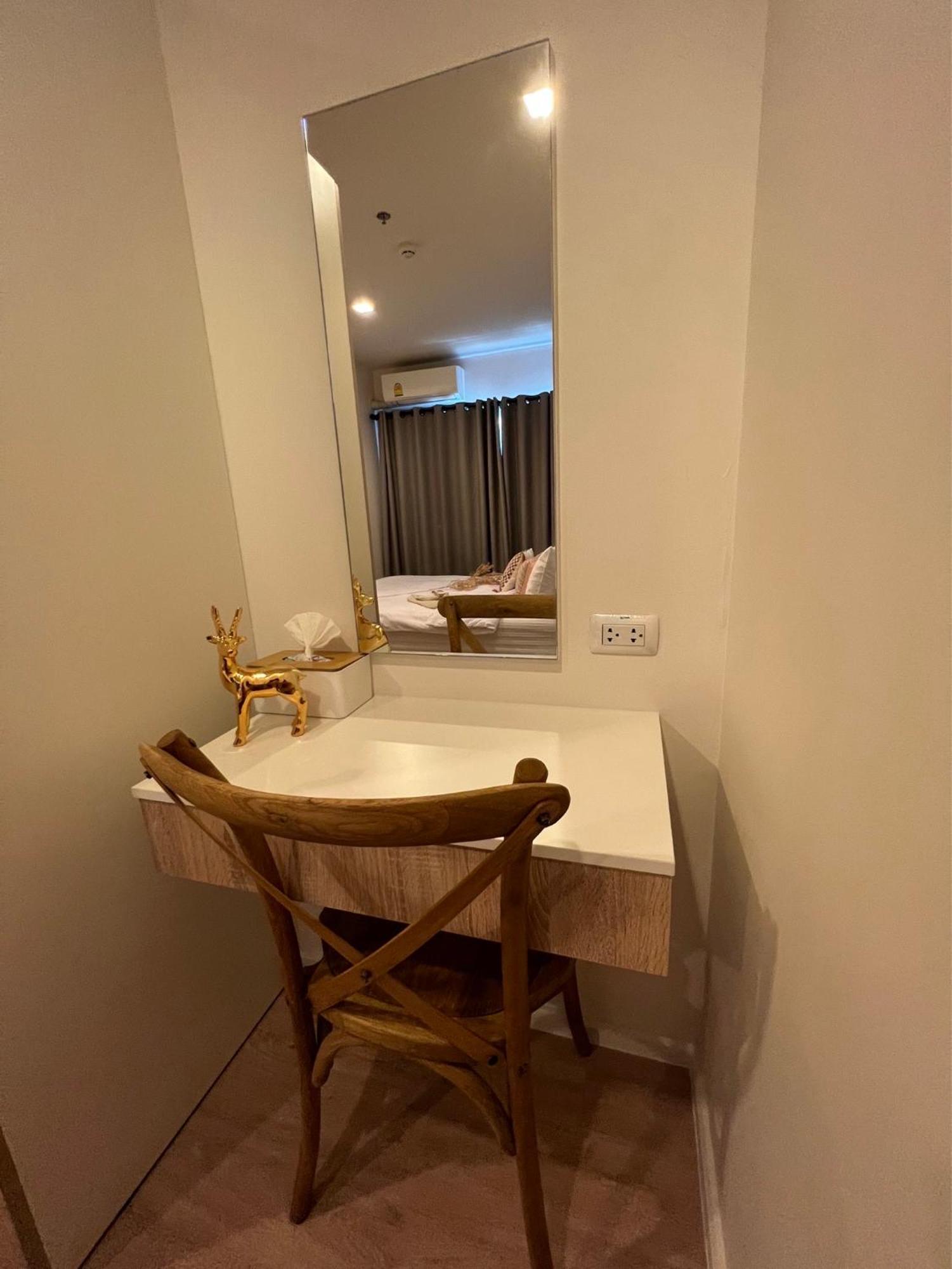 Escent Condominium Chiang Mai Esterno foto